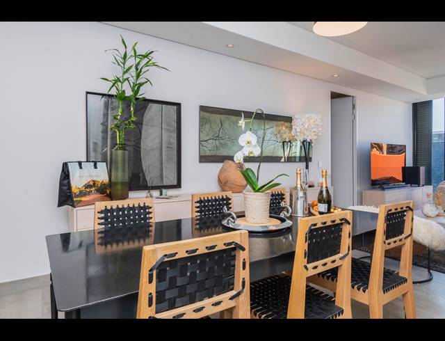 2 BEDROOM APARTMENT TO LET IN DE WATERKANT